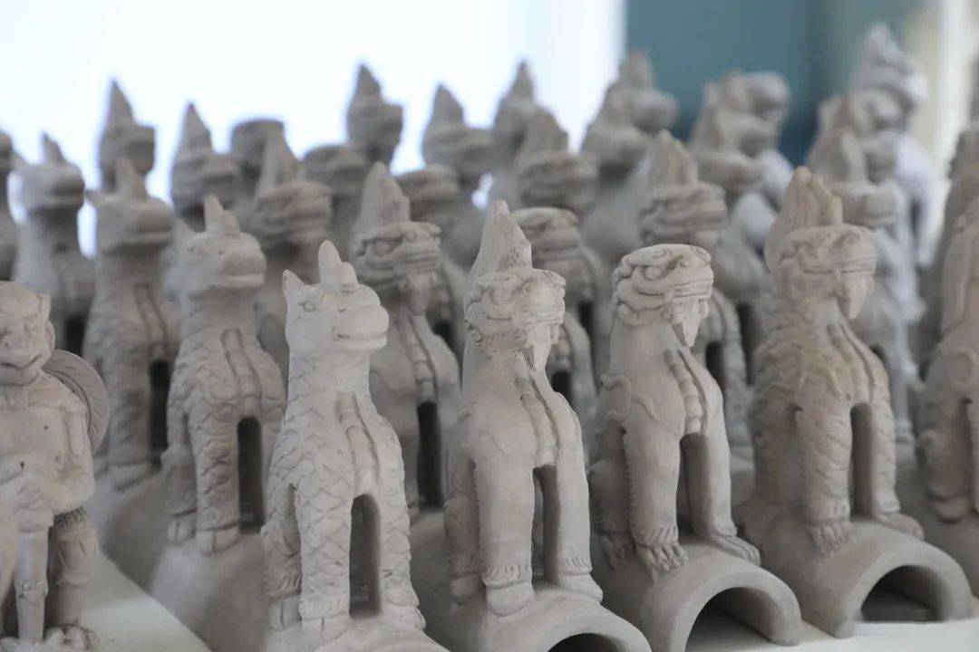 天安門的屋頂，精美的制品，琉璃渠村的陶瓷藝術(shù)傳奇